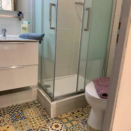 Nice 1 Bedroom Of 26m2 - Lively Area 파리
