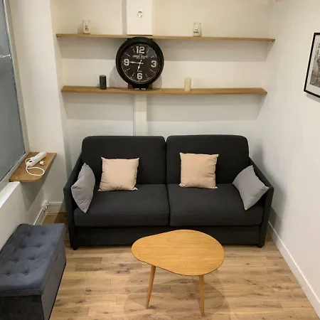 Nice 1 Bedroom Of 26m2 - Lively Area 파리